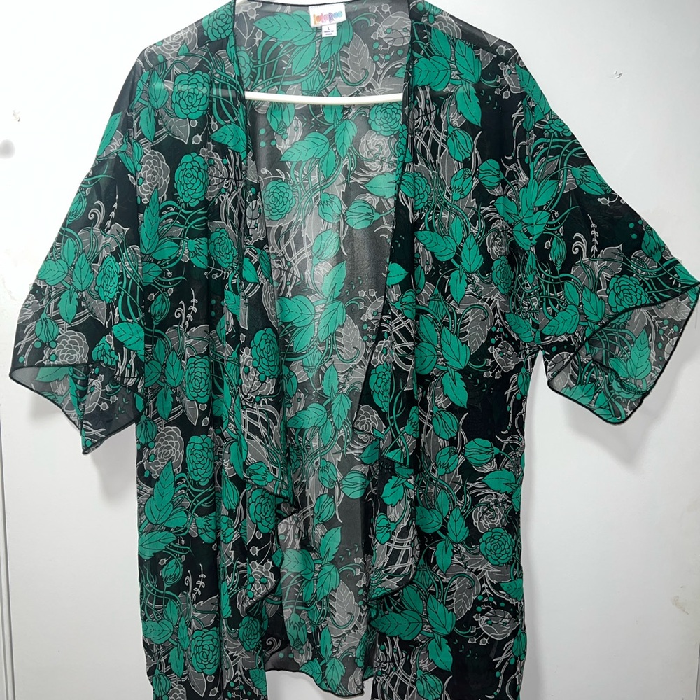 LuLaRoe Green and Black Floral Kimono